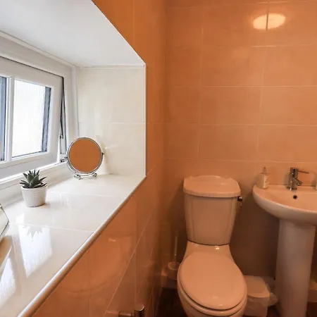 The Old Post House At Stott Park * Ulverston