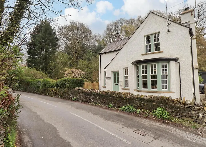 بيت للعطل The Old Post House At Stott Park *